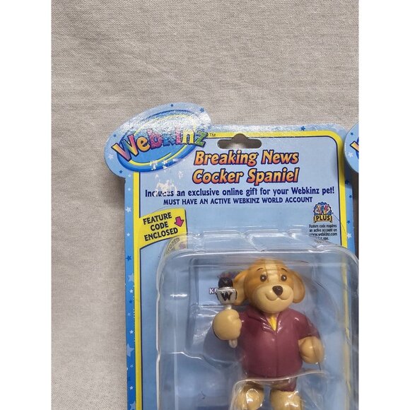 Breaking News Cocker Spaniel Dog Reporter Figurine Webkinz GANZ- Sealed Code - Picture 2 of 4